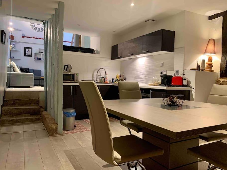 Triplex De Charme Centre Ville Лимож Экстерьер фото